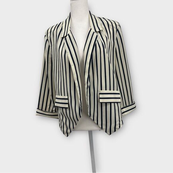 Urban Outfitters Ali & Kris Open Cropped Blazer in Blue Stripe Women’s Size S - Picture 7 of 11